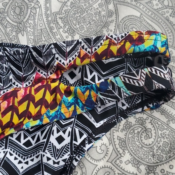 Bikini - Picture 4 of 4